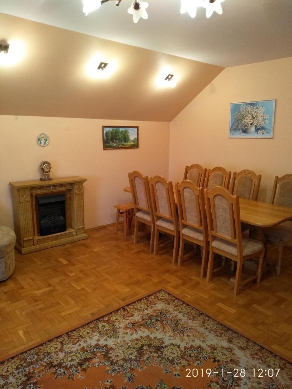 Будинок В Центрі Lutsk Eksteriør bilde