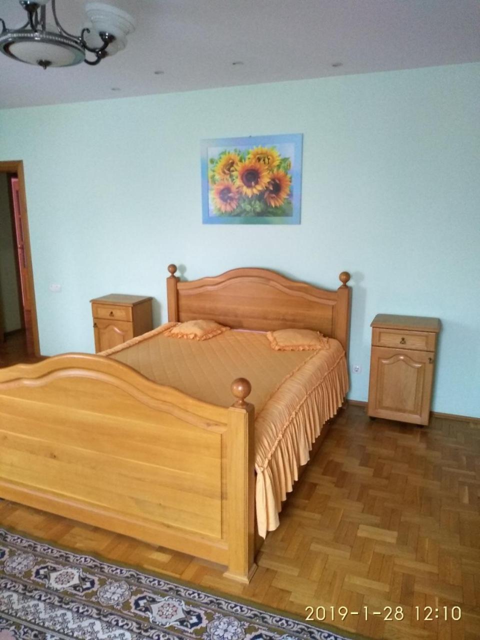 Будинок В Центрі Lutsk Eksteriør bilde